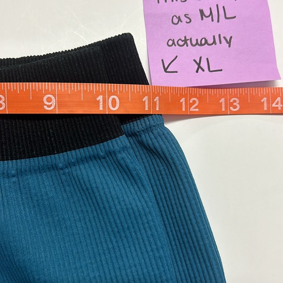 Free People Movement Happiness Runs Prajna Shorts XL Blue NWOT - Picture 6 of 7